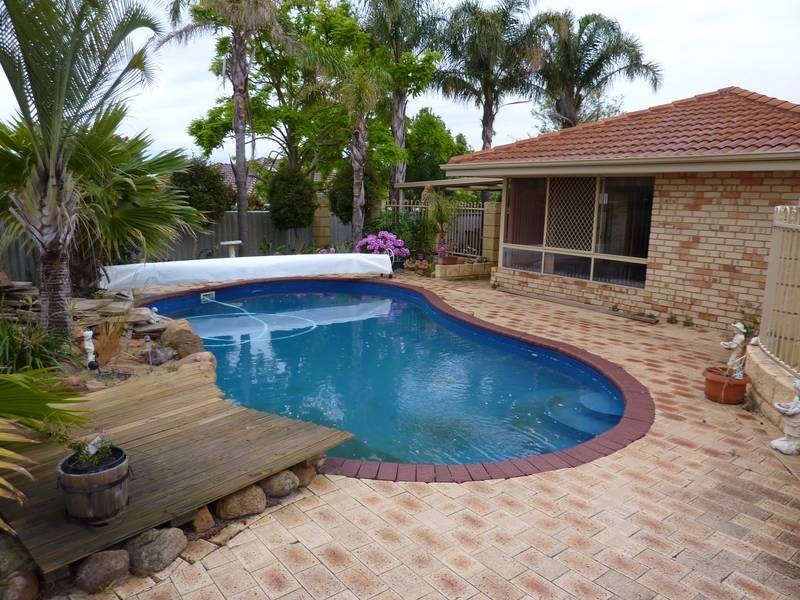 50 Azelia Street, Alexander Heights WA 6064