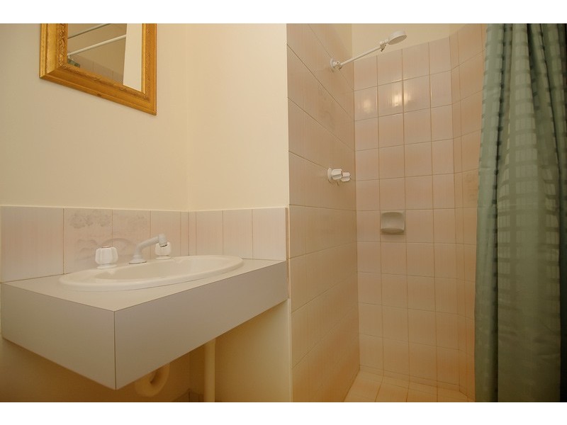 1 Karel Court, Alexander Heights WA 6064