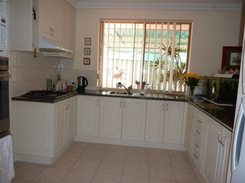 6/11 Almurta Way, Nollamara WA 6061