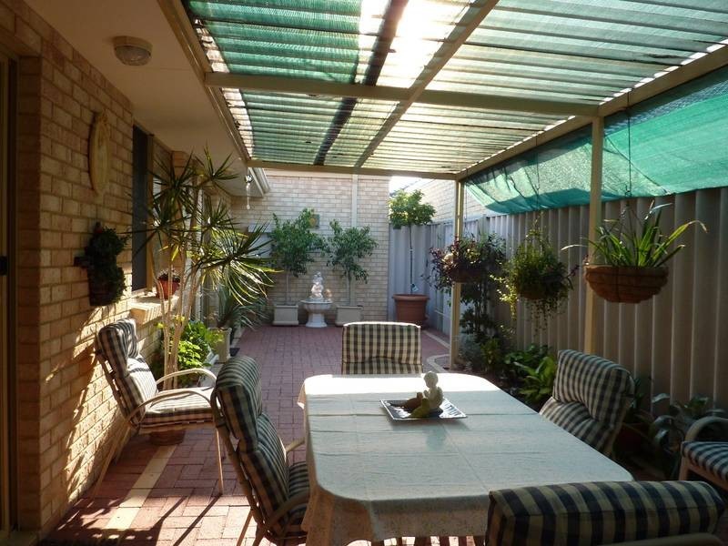 6/11 Almurta Way, Nollamara WA 6061