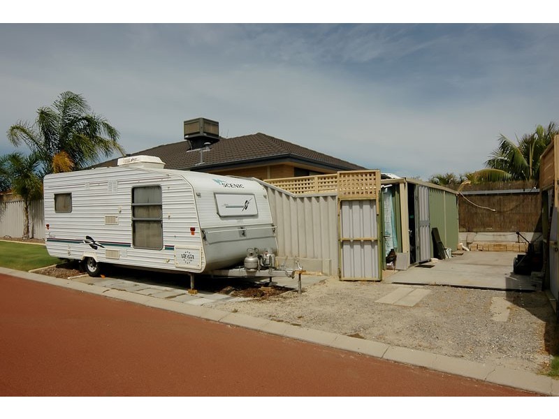 21 Truscott Elbow, Alexander Heights WA 6064