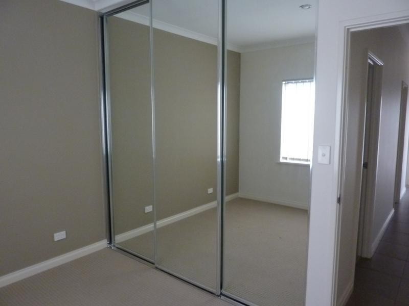 34 James Gilmour Way, Darch WA 6065