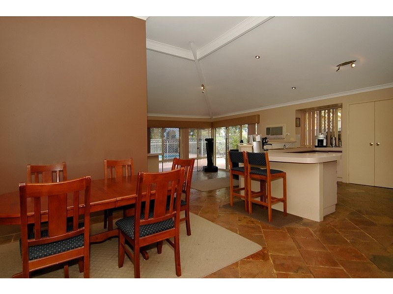 18 Winchester, Ballajura WA 6066