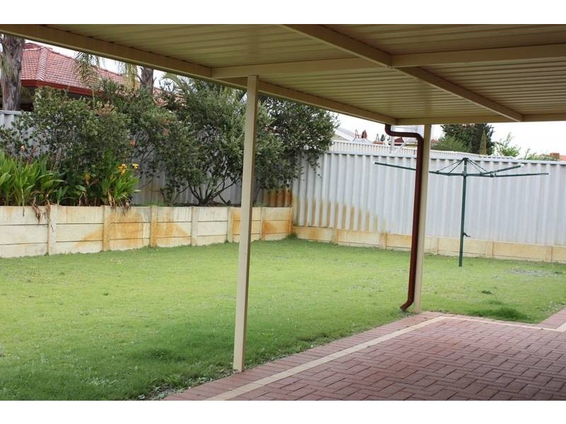 39 Fenchurch St, Alexander Heights WA 6064