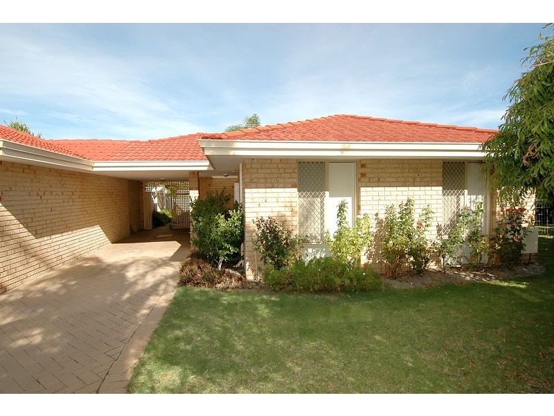7C Carinda Place, Alexander Heights WA 6064