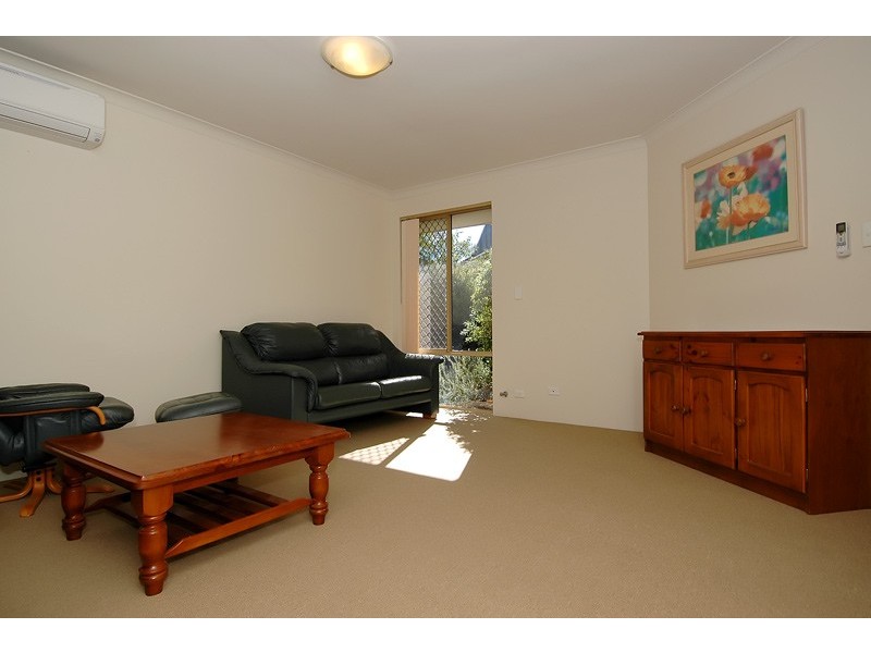 7C Carinda Place, Alexander Heights WA 6064