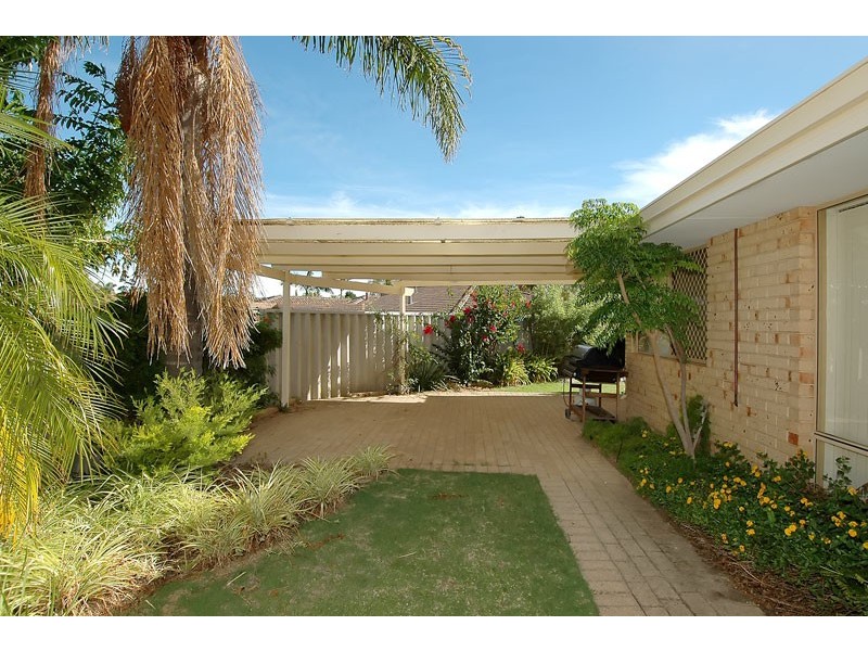 7C Carinda Place, Alexander Heights WA 6064
