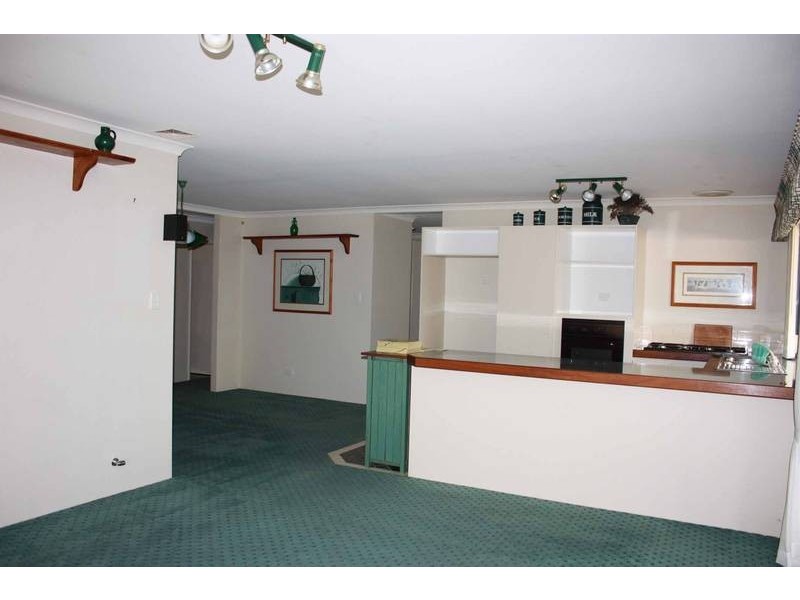 56 Mangrove Circuit, Banksia Grove WA 6031