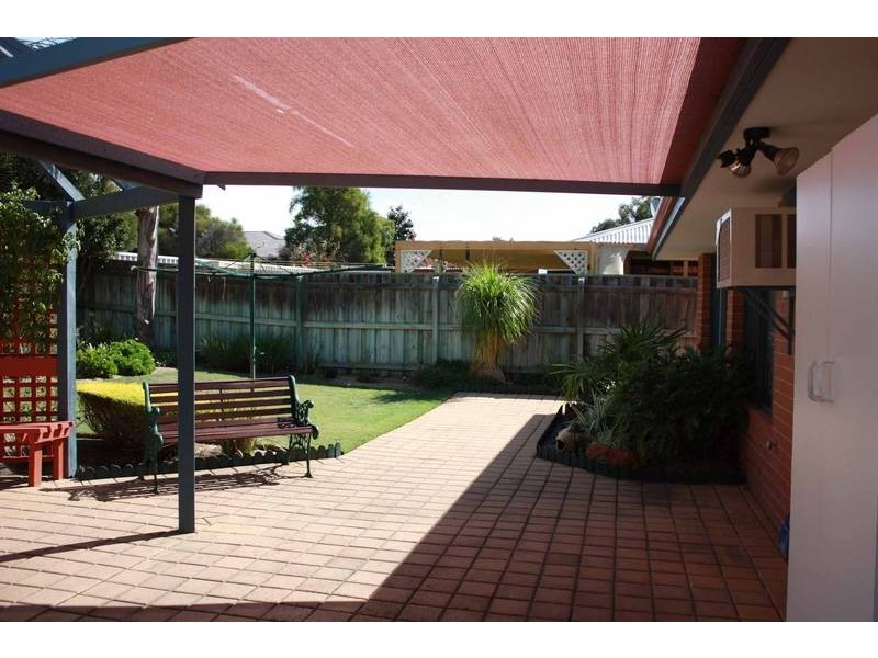 56 Mangrove Circuit, Banksia Grove WA 6031