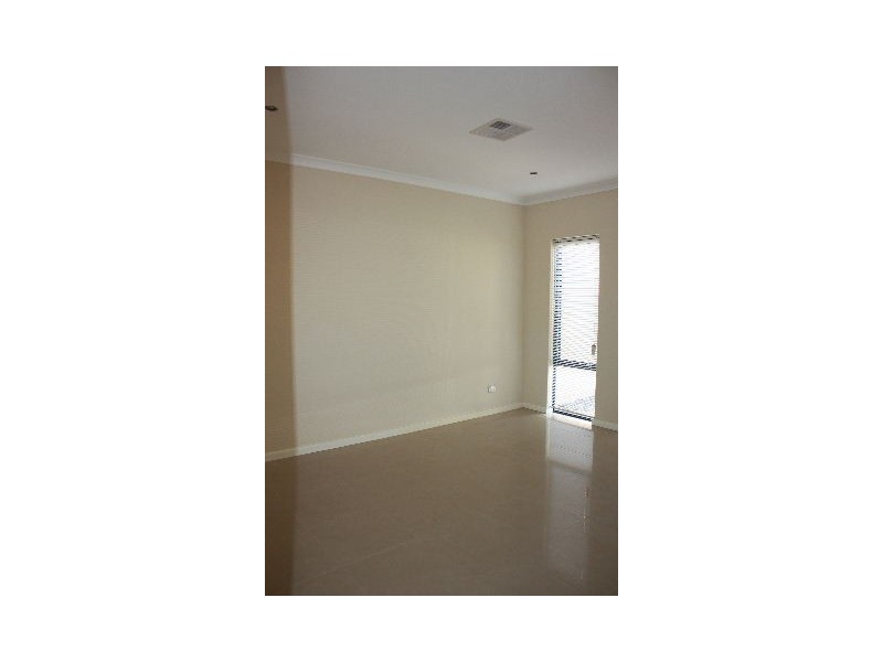 33 Anastasio Avenue, Landsdale WA 6065