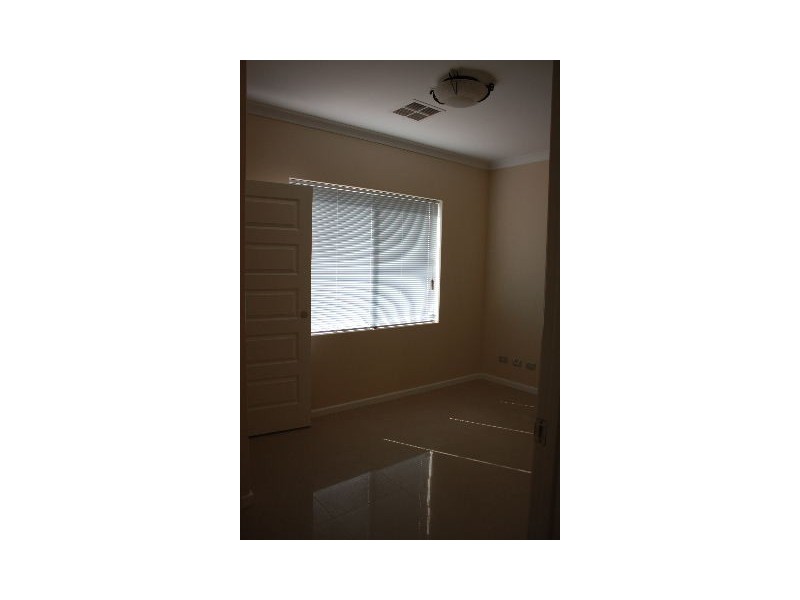 33 Anastasio Avenue, Landsdale WA 6065