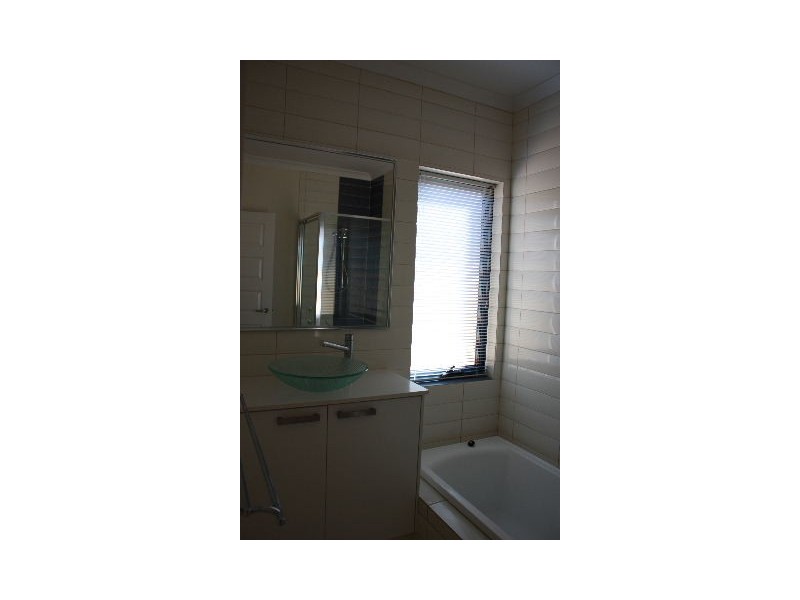 33 Anastasio Avenue, Landsdale WA 6065