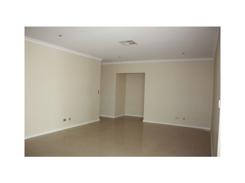 33 Anastasio Avenue, Landsdale WA 6065