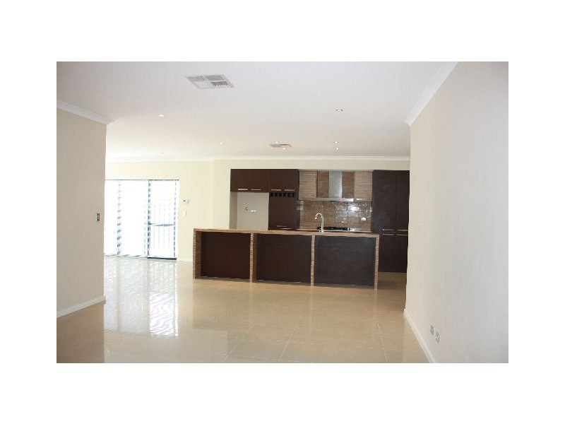 33 Anastasio Avenue, Landsdale WA 6065