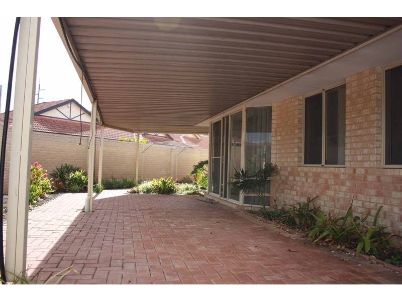 15/30 Winchester, Ballajura WA 6066