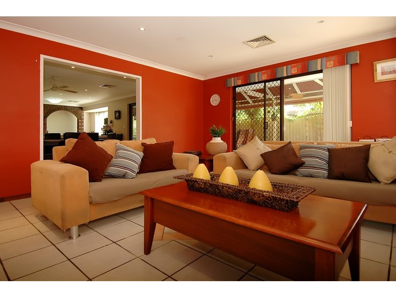 63 Parkview Drive, Ballajura WA 6066