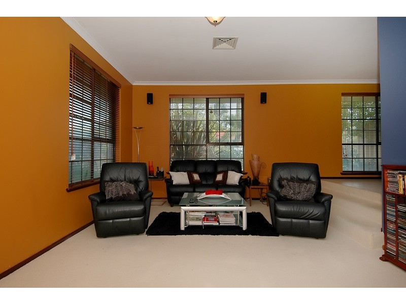 63 Parkview Drive, Ballajura WA 6066