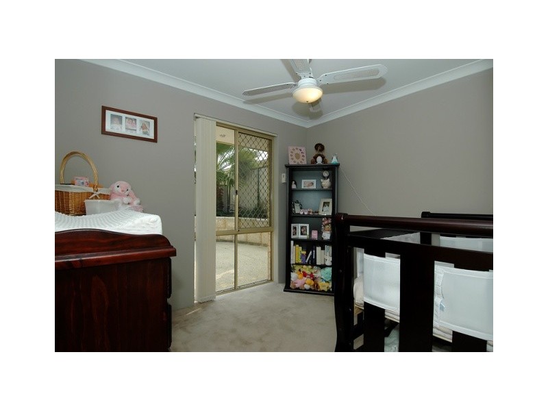 4B Cradle Close, Alexander Heights WA 6064