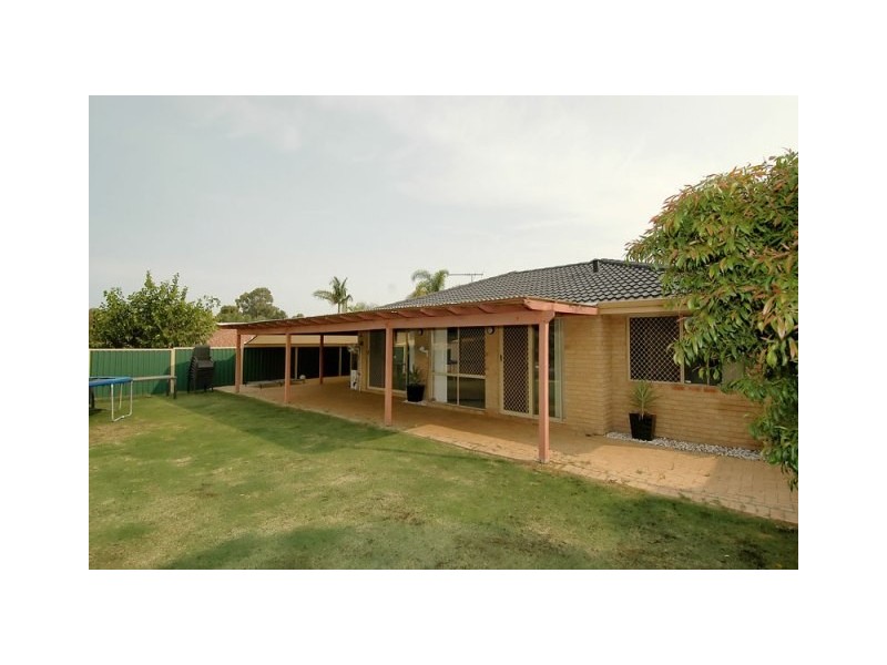 4B Cradle Close, Alexander Heights WA 6064