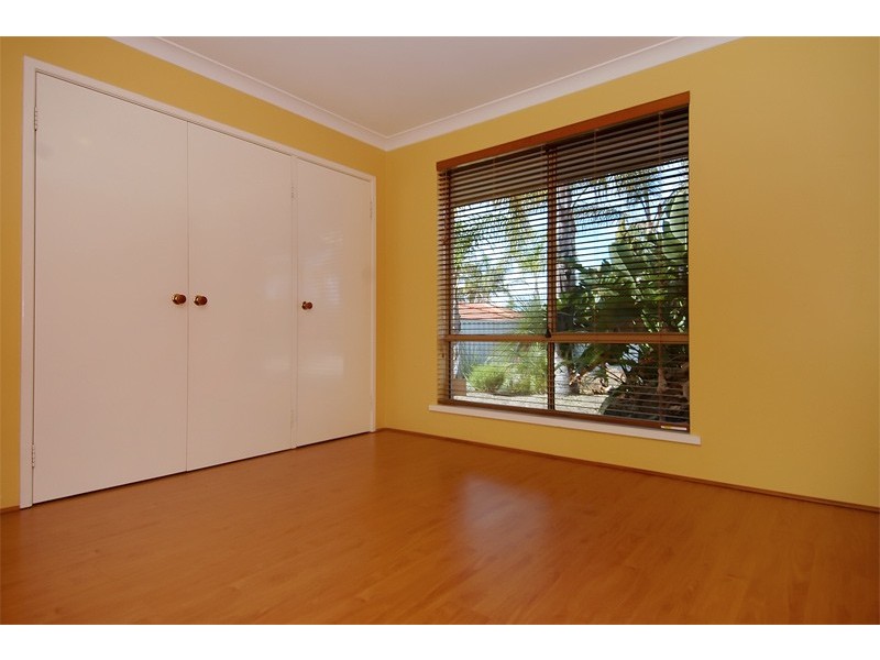 7 Salacia Court, Alexander Heights WA 6064