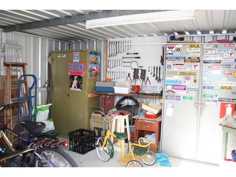 72 WOODWARD CIRCLE, Marangaroo WA 6064