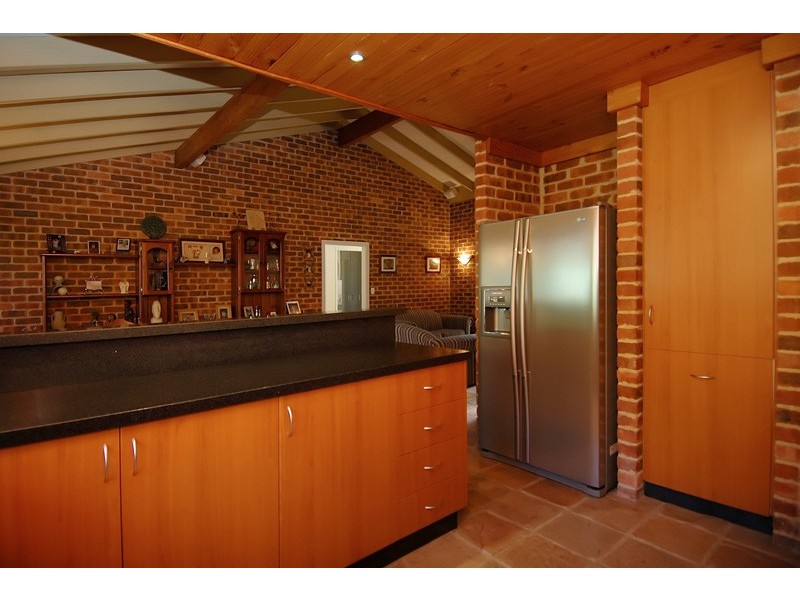 23 Glenbrook Drive, Ballajura WA 6066