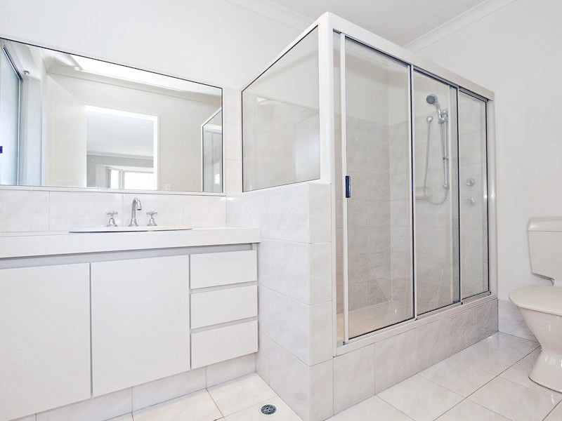 21 Desault Cove, Ballajura WA 6066