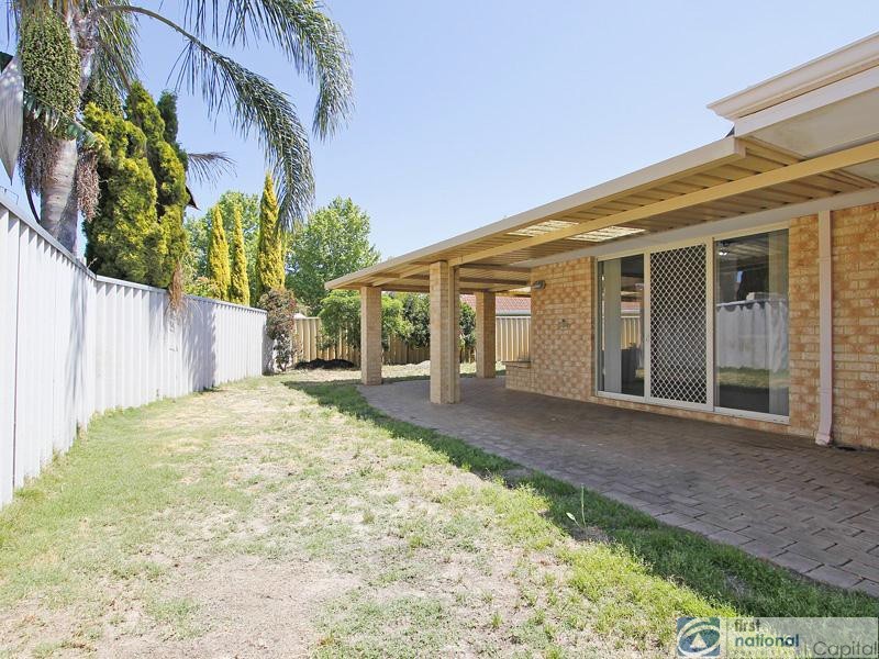 21 Desault Cove, Ballajura WA 6066