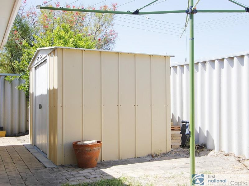 21 Desault Cove, Ballajura WA 6066