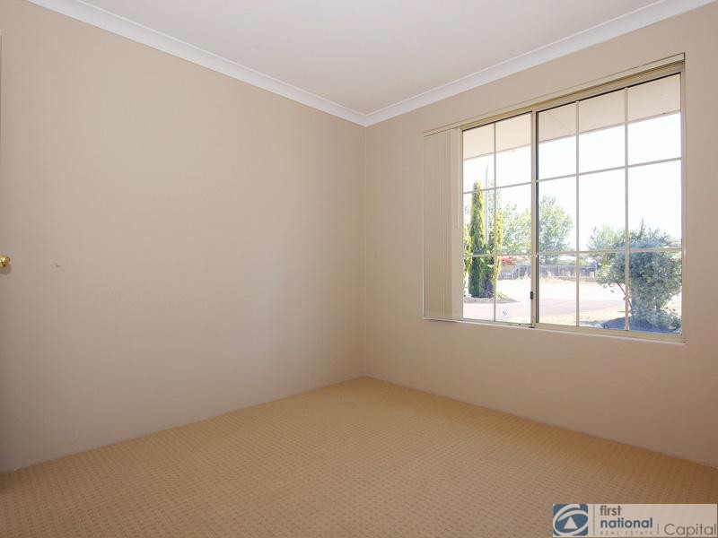 21 Desault Cove, Ballajura WA 6066