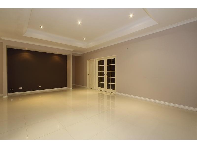 25 Whitehart Ent, Aveley WA 6069