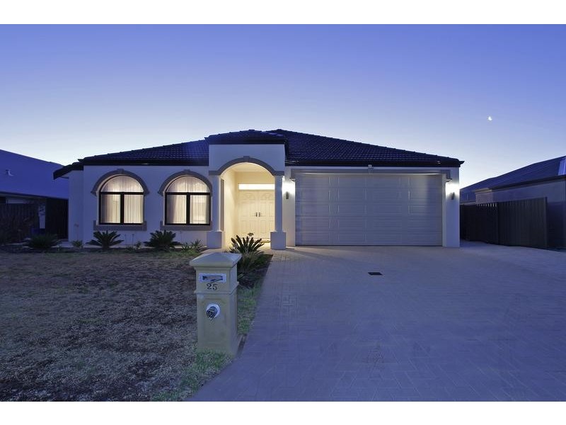 25 Whitehart Ent, Aveley WA 6069