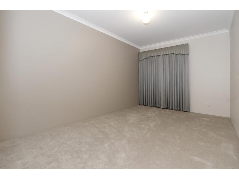 25 Whitehart Ent, Aveley WA 6069