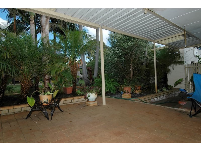 37 Pointer Way, Girrawheen WA 6064