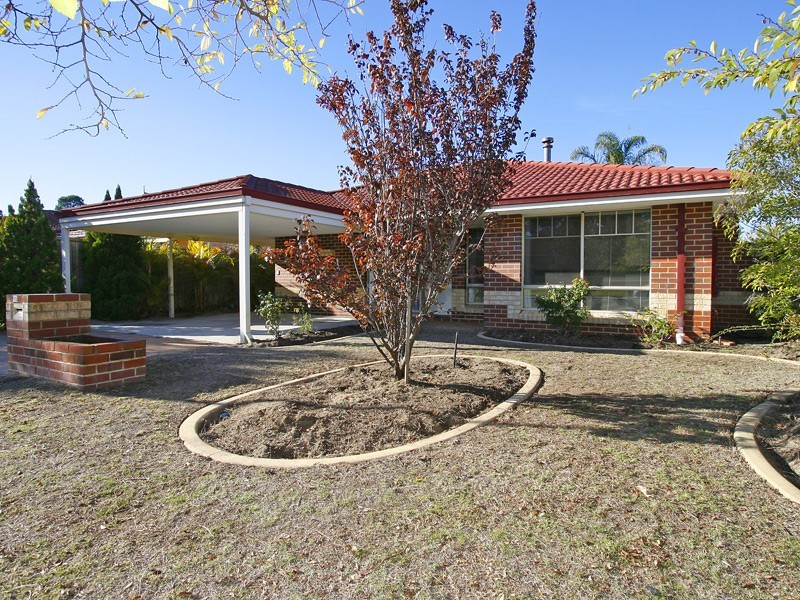 15 Millstream Grove, Ellenbrook WA 6069