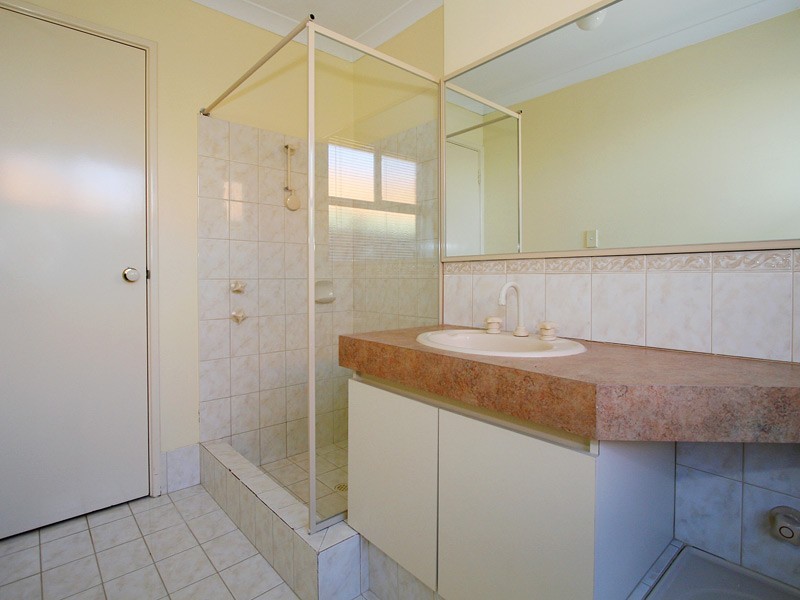 15 Millstream Grove, Ellenbrook WA 6069