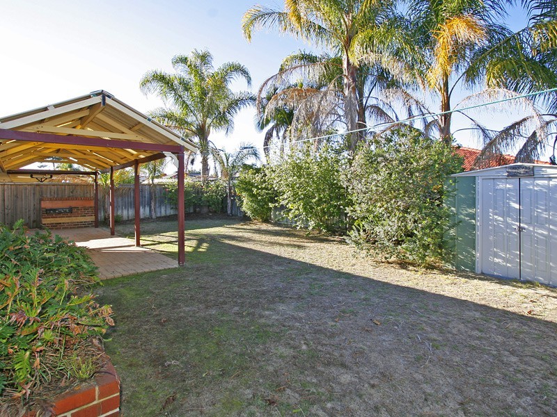 15 Millstream Grove, Ellenbrook WA 6069