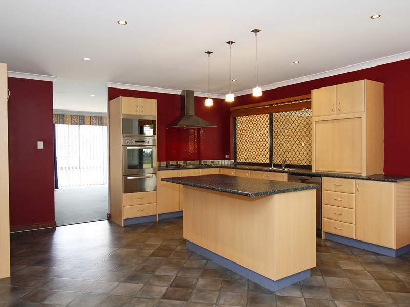 19 Bradbury Place, Alexander Heights WA 6064