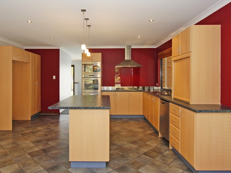 19 Bradbury Place, Alexander Heights WA 6064