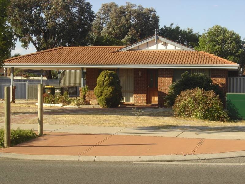 105 Giralia Parkway, Ballajura WA 6066