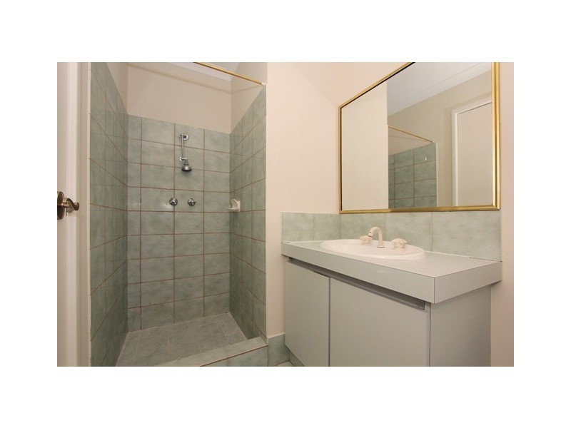 105 Giralia Parkway, Ballajura WA 6066