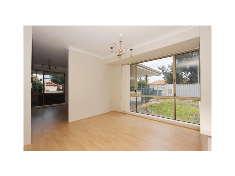 105 Giralia Parkway, Ballajura WA 6066