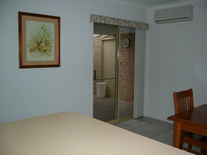 415 Summerlakes Parade, Ballajura WA 6066