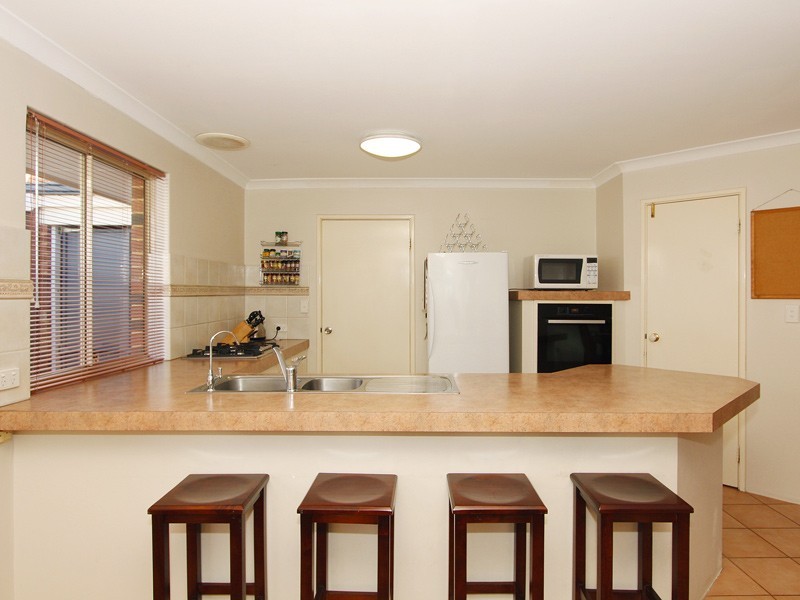 3 Bartle Lane, Alexander Heights WA 6064