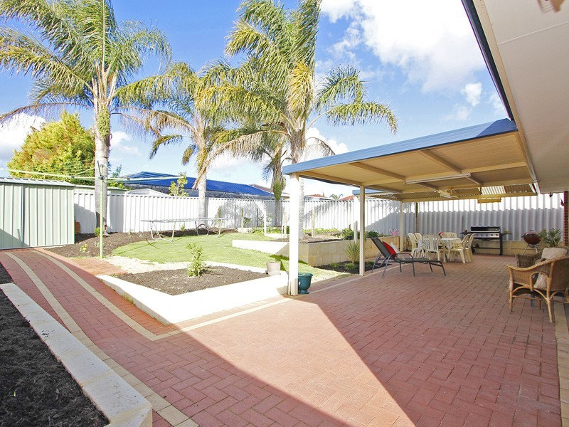 3 Bartle Lane, Alexander Heights WA 6064