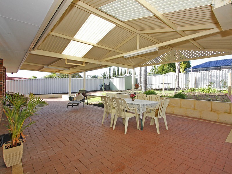 3 Bartle Lane, Alexander Heights WA 6064