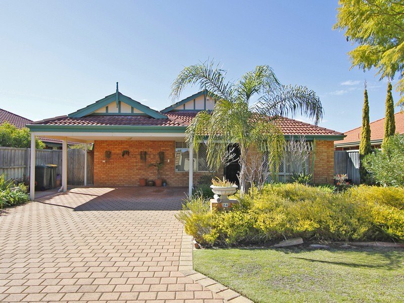 24 Daintree Loop, Ellenbrook WA 6069