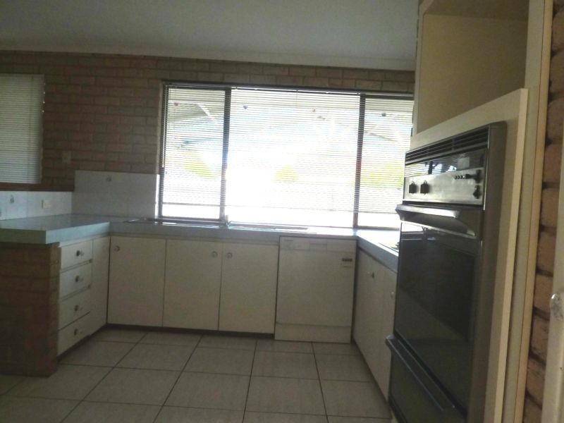 58 Regent Drive, Alexander Heights WA 6064