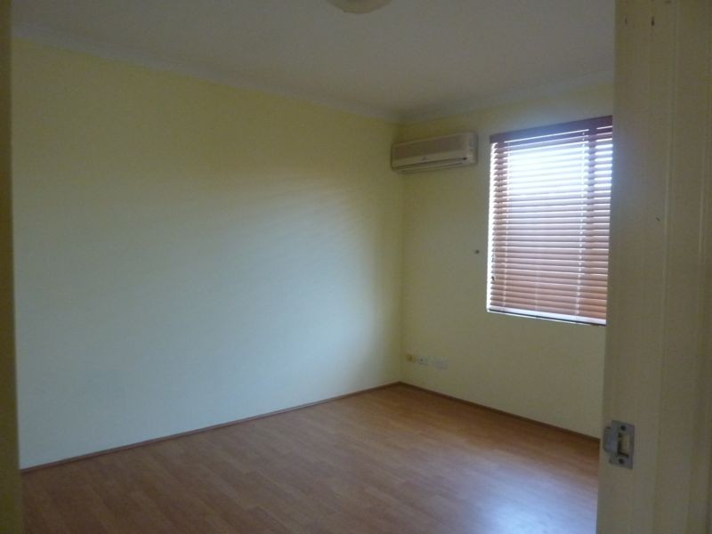 58 Regent Drive, Alexander Heights WA 6064