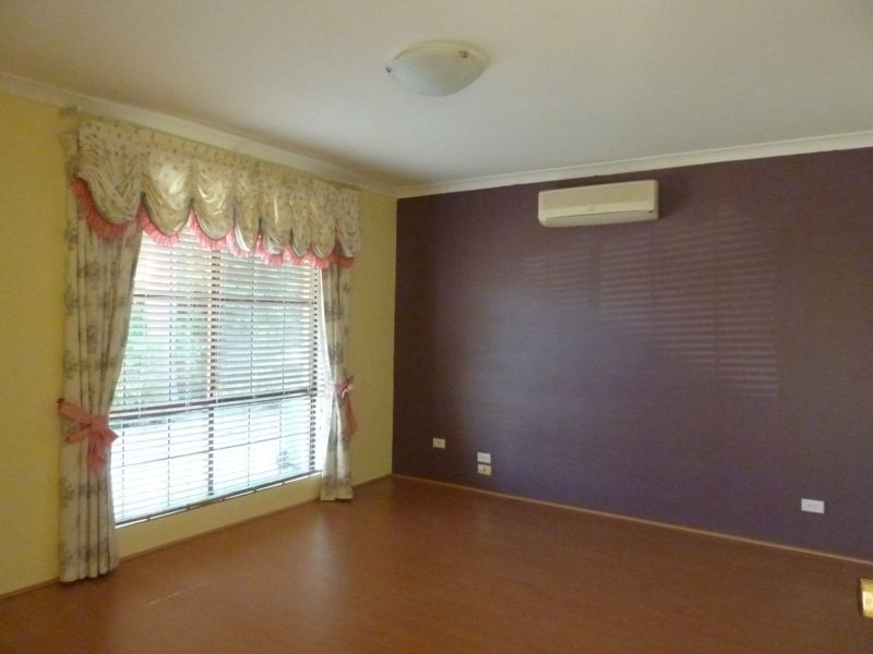 58 Regent Drive, Alexander Heights WA 6064